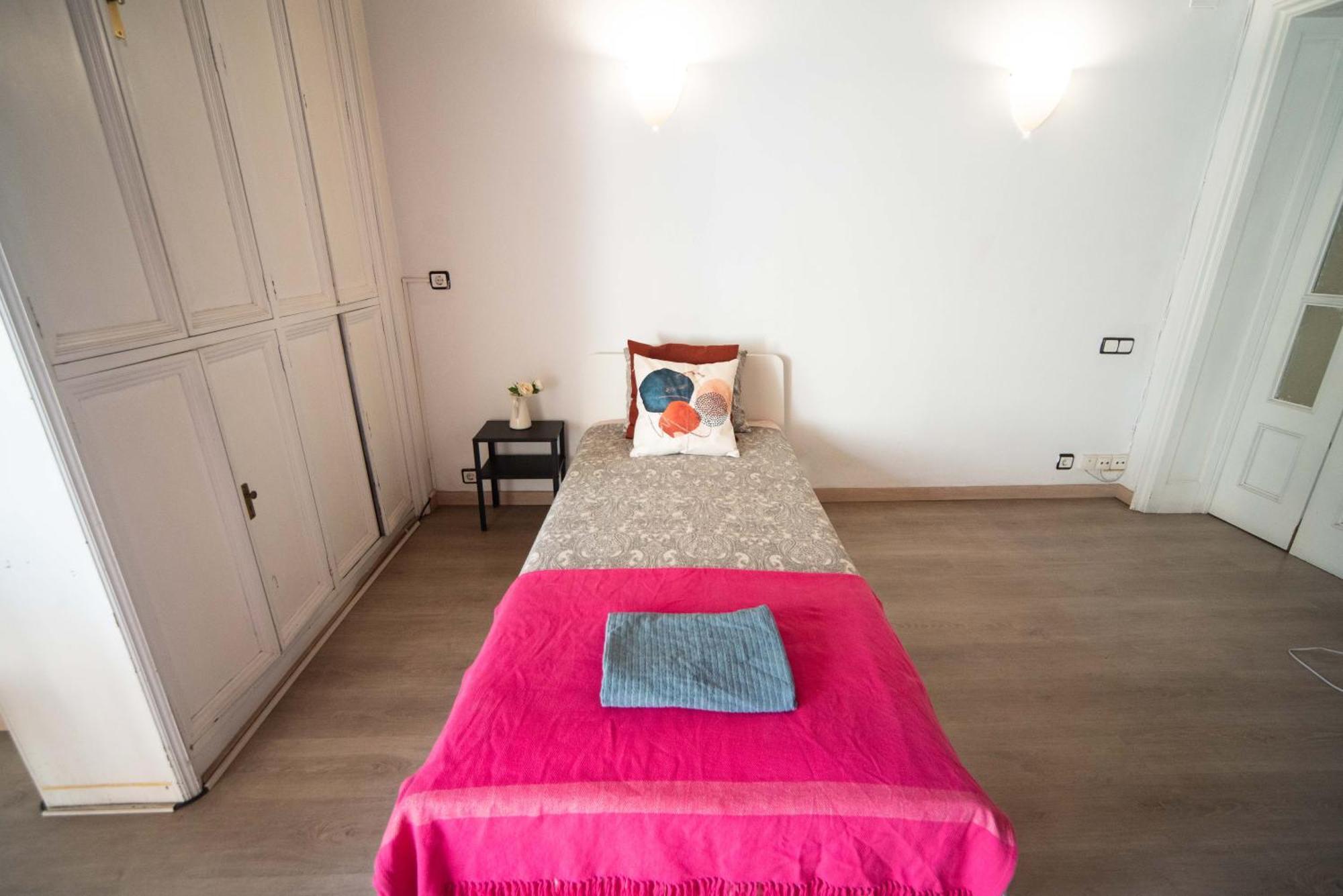 Nice Room By Eixample Barcelona Bagian luar foto