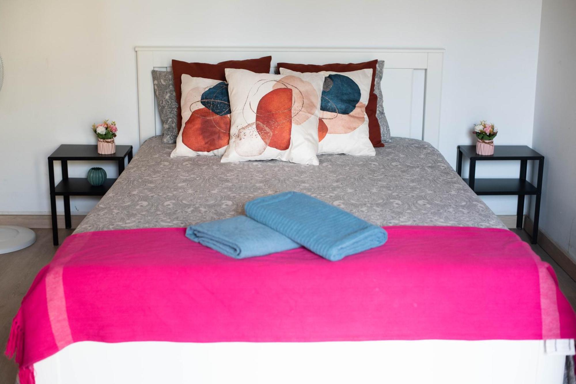 Nice Room By Eixample Barcelona Bagian luar foto